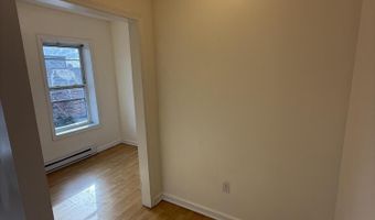 79 1st St, Albany, NY 12210