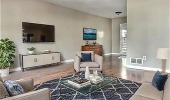 7066 Oakhill Cir, Austell, GA 30168