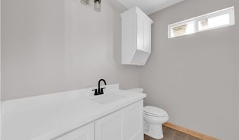 607 Tower Oak Dr, Alamo, TX 78516