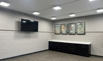 103 W 3rd St, Aroma Park, IL 60910