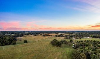 21194 Lawrence 2230, Aurora, MO 65605