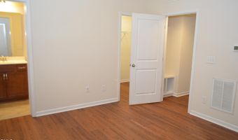 1021 Diamond Dove Ln, Apex, NC 27502