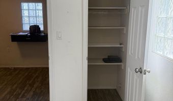 3915 4TH St NW, Albuquerque, NM 87107