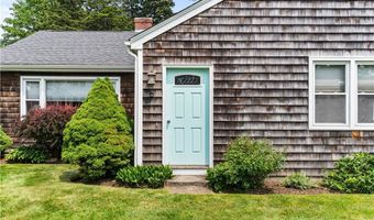 6 Ansonia Ave, Bristol, RI 02809