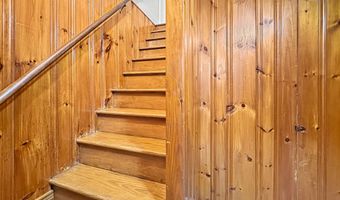 5 Chappell St, Chaplin, CT 06235