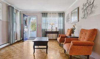 78 Main St, Bayonne, NJ 07035