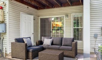 6604 NETTIES Ln 1204, Alexandria, VA 22315