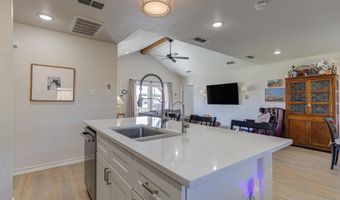 804 2nd St, Abernathy, TX 79311