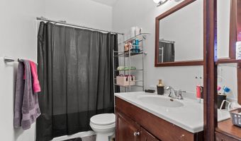 120 E PACIFIC St, Appleton, WI 54911