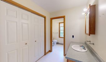 82 Plummer Hill Rd, Belmont, NH 03220