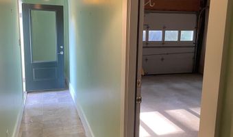 45 Seaview Ter, Belfast, ME 04915