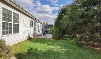 28 Passage Ln, Barnegat, NJ 08005