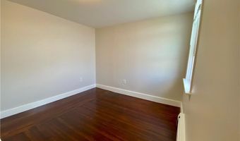 14 S Baptist St, Newport, RI 02840