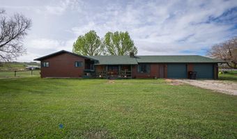 792 Southfork Rd, Cody, WY 82414