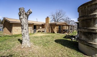 11806 Loop 107, Adkins, TX 78101