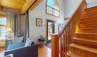 118 Carrs Trl, Coventry, RI 02827