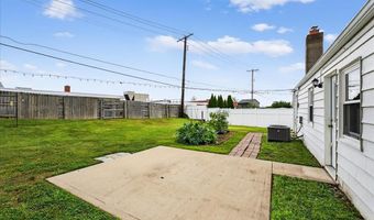 6333 Sheppard Dr, Affton, MO 63123