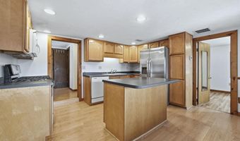 735 Lane 274 Crooked Lk, Angola, IN 46703