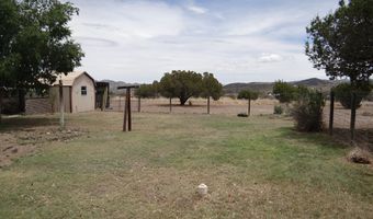 102 S Hackberry Dr, Alpine, TX 79830
