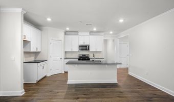 2200 Warbler Dr, Apex, NC 27539