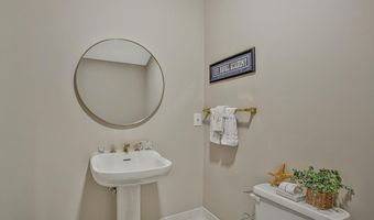7048 HARBOUR VILLAGE Ct #202, Annapolis, MD 21403