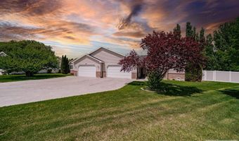935 S Clara Ct, Ammon, ID 83406