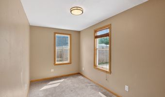 1133 Prairie St, Adel, IA 50003