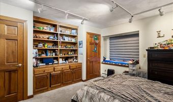 278 Tower Hill Rd, Cumberland, RI 02864