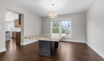 330 OAK HILL Ct, Antioch, IL 60002