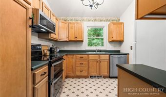 100 Summersweet Dr, Banner Elk, NC 28604