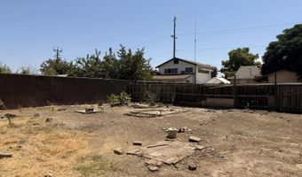14055 Walnut, Armona, CA 93202