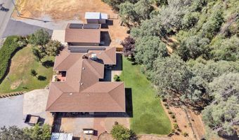 6710 Whispering Canyon Dr, Anderson, CA 96007