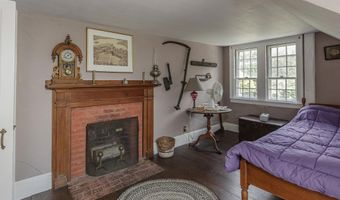 867 Forest Rd, Alstead, NH 03602