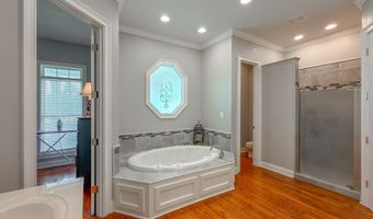 501 River Oaks Dr, Bainbridge, GA 39817