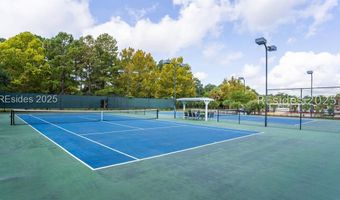 30 Dolphin Point Dr, Beaufort, SC 29907