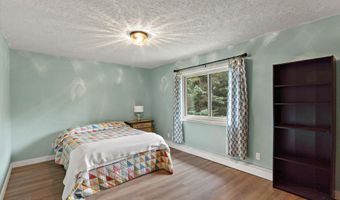 8000 Summerset Dr, Anchorage, AK 99518