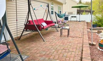 124 Cranberry Dr, Blakeslee, PA 18610