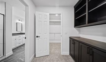 5 Dunvegan Ln, Bella Vista, AR 72715