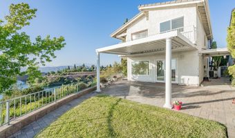 7051 E Scenic Cir, Anaheim, CA 92807