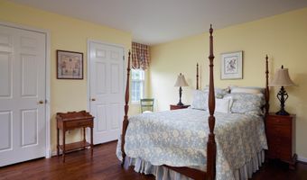 12215 DREWS Ct, Potomac, MD 20854