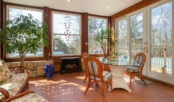 5075 Old Post Rd, Charlestown, RI 02813
