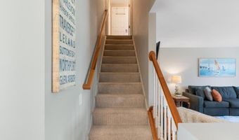 6097 Summerside Dr, Alanson, MI 49706