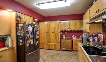 5724 S ANDERSON Rd, Aurora, OR 97002