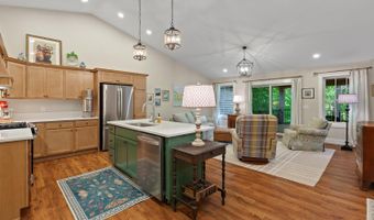 1641 Rivers Edge Ct, Adrian, MI 49221