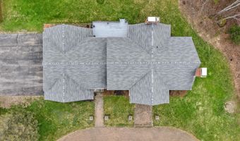 63 Fenton Way, Bangor, ME 04401