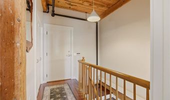 40 Web Ave 11, North Kingstown, RI 02852