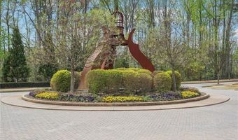 741 Topsail Ln, Alpharetta, GA 30005