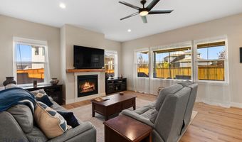 1604 Kit Carson Cir, Belgrade, MT 59714