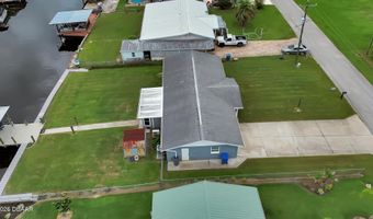 1610 Juno Trl, Astor, FL 32102