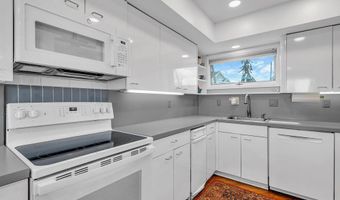 265 Cypress Dr, Bayville, NJ 08721